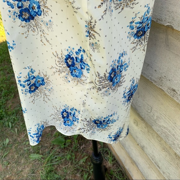 True Vintage 70s Macro Floral Print Wide Collar Short Sleeve Button Down Shirt - Picture 14 of 16